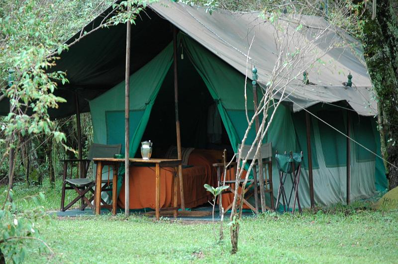 Tent at Camp Kicheche.JPG